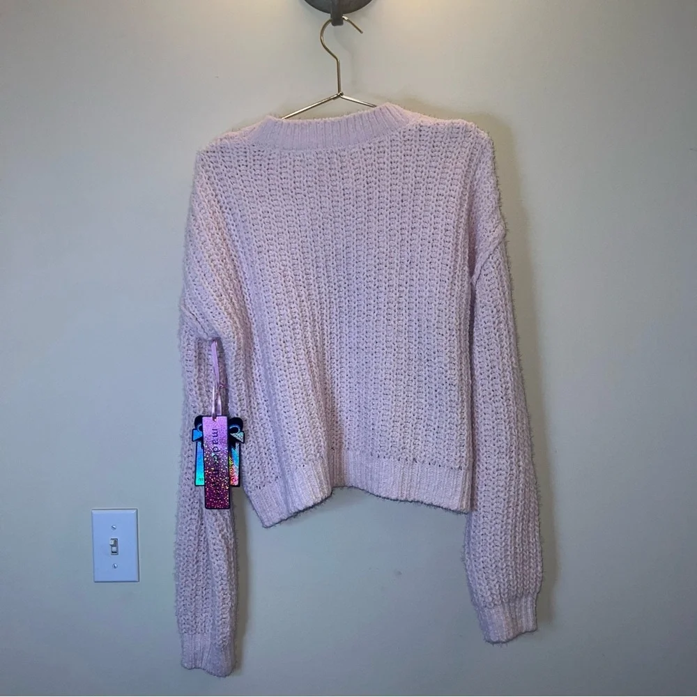 Madden Girl Pink Chunky Cable Knit Cropped Sweater NWT Size S - Picture 10 of 10